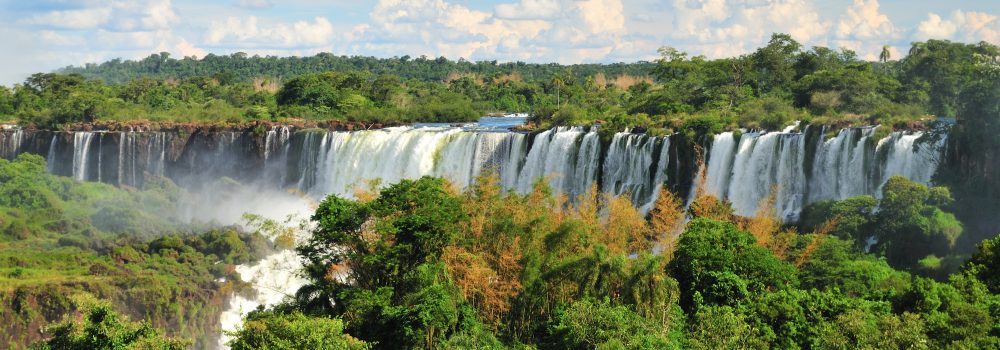 The tremendous waterfalls at Foz do Iguaçu. 