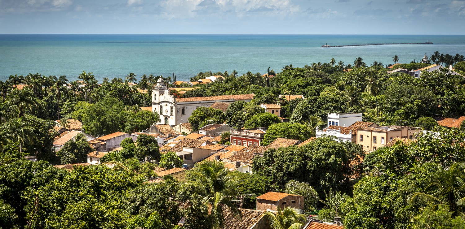 Aerial view of olinda and the sea.