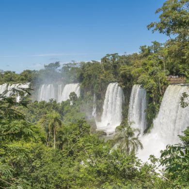 Lots of smaler waterfalls at Iguaçu.