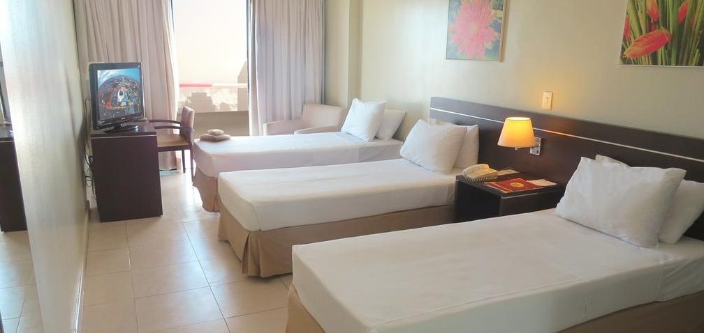 Triple room in Hotel Saint Paul Manaus. 