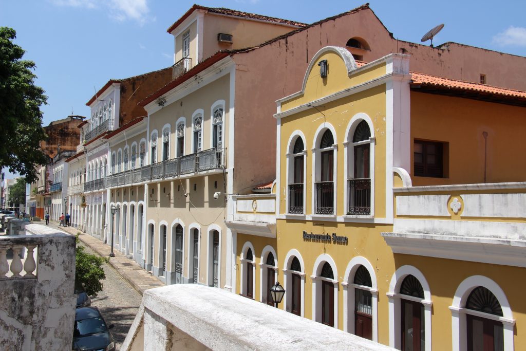 One of the winding streets of São Luís. 